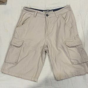 32 Cream Cargo Shorts